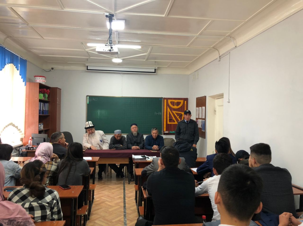 Профилактическая беседа со студентами ЦАК! post thumbnail image