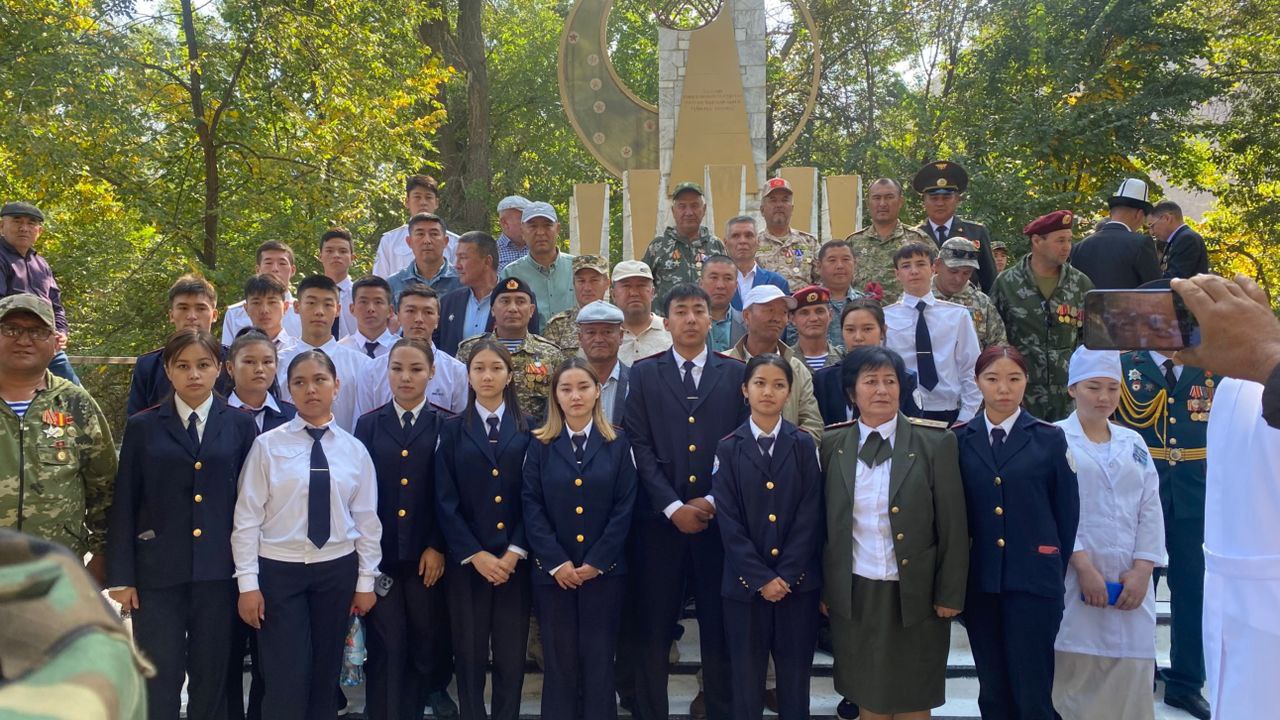 Баткен согушунда катышкан жоокерлердин эрдиги түбөлүк биздин эсибизде (18.09.2024) post thumbnail image