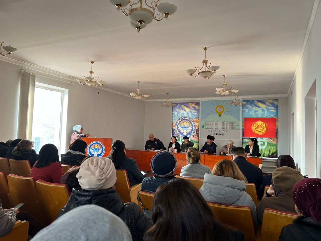 Өспүрүмдөрдүн кылмыштуулугу: үй-бүлөнүн, мектептин жана чөйрөнүн таасири (20.02.2025) post thumbnail image