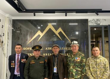 Студенты Центрально-Азиатского колледжа встретились с героями баткенских событий (21.10.2025г).